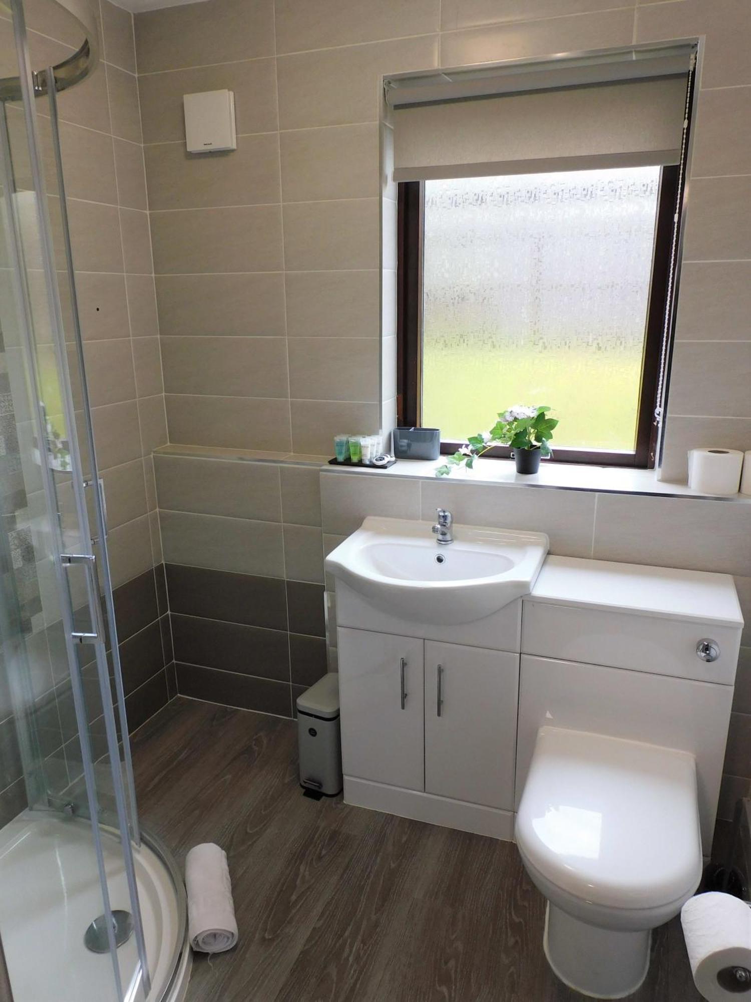 2 Bed Apt On Quiet Cul-De-Sac, Fab Location Paisley Kültér fotó
